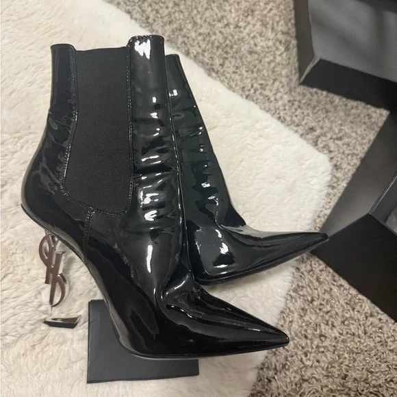 Yves Saint Laurent Glossy Black Heeled Boots - Picture 4 of 7